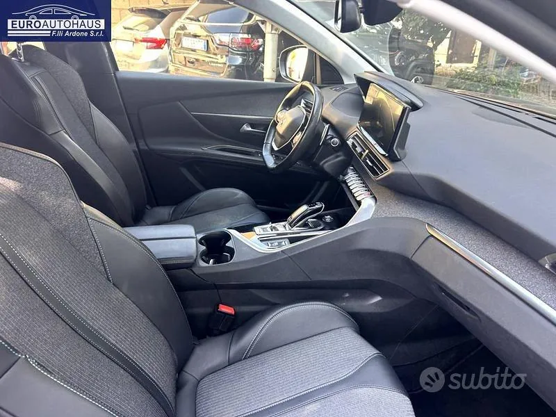 Peugeot 3008 2022 photo 4