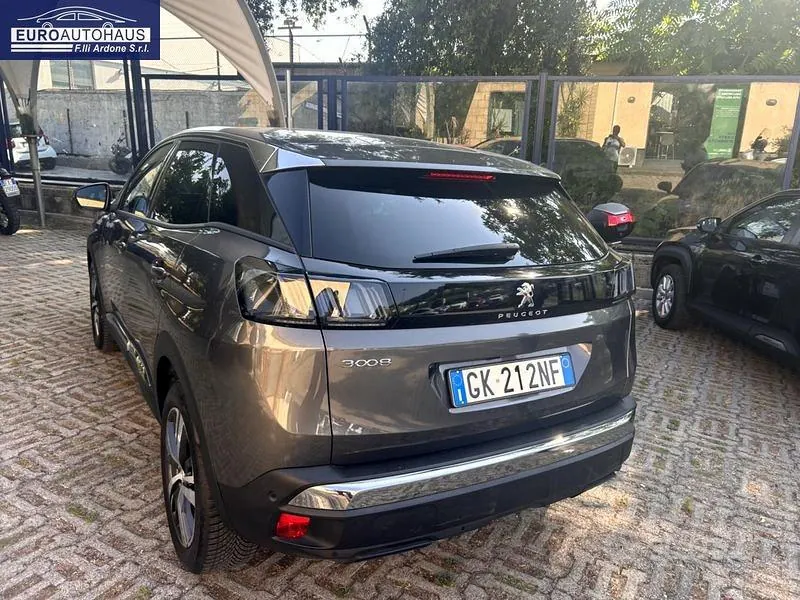 Peugeot 3008 2022 photo 2