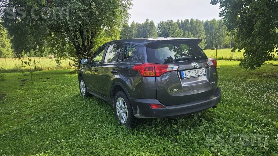 Toyota Rav4 2014 photo 3