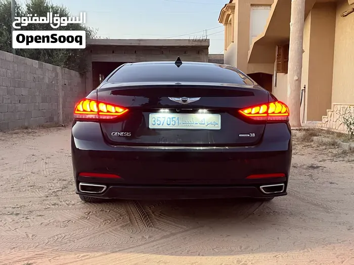 Genesis G80 2016 photo 3