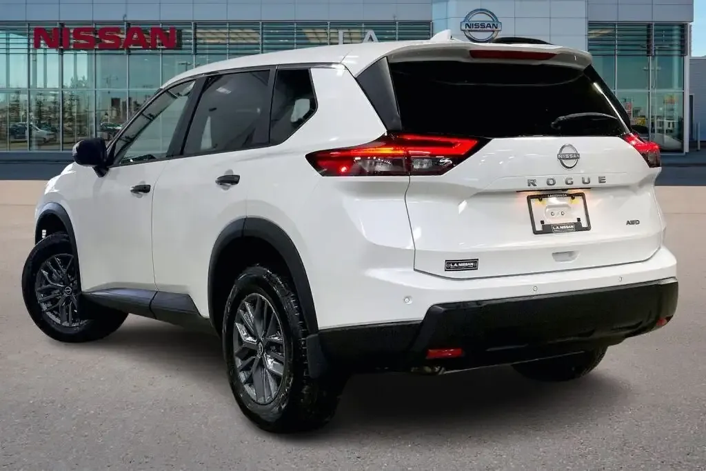 Nissan Rogue 2026 photo 3