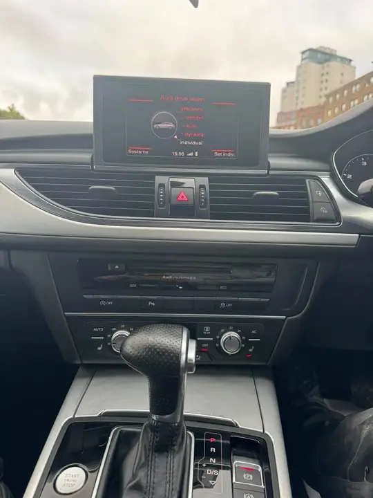 Audi A6 Avant 2013 photo 4