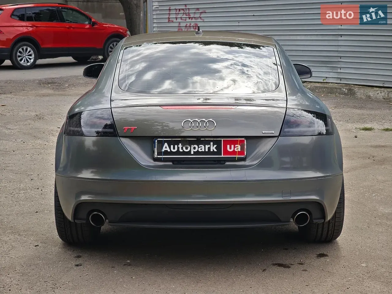 Audi Tt 2010 photo 4