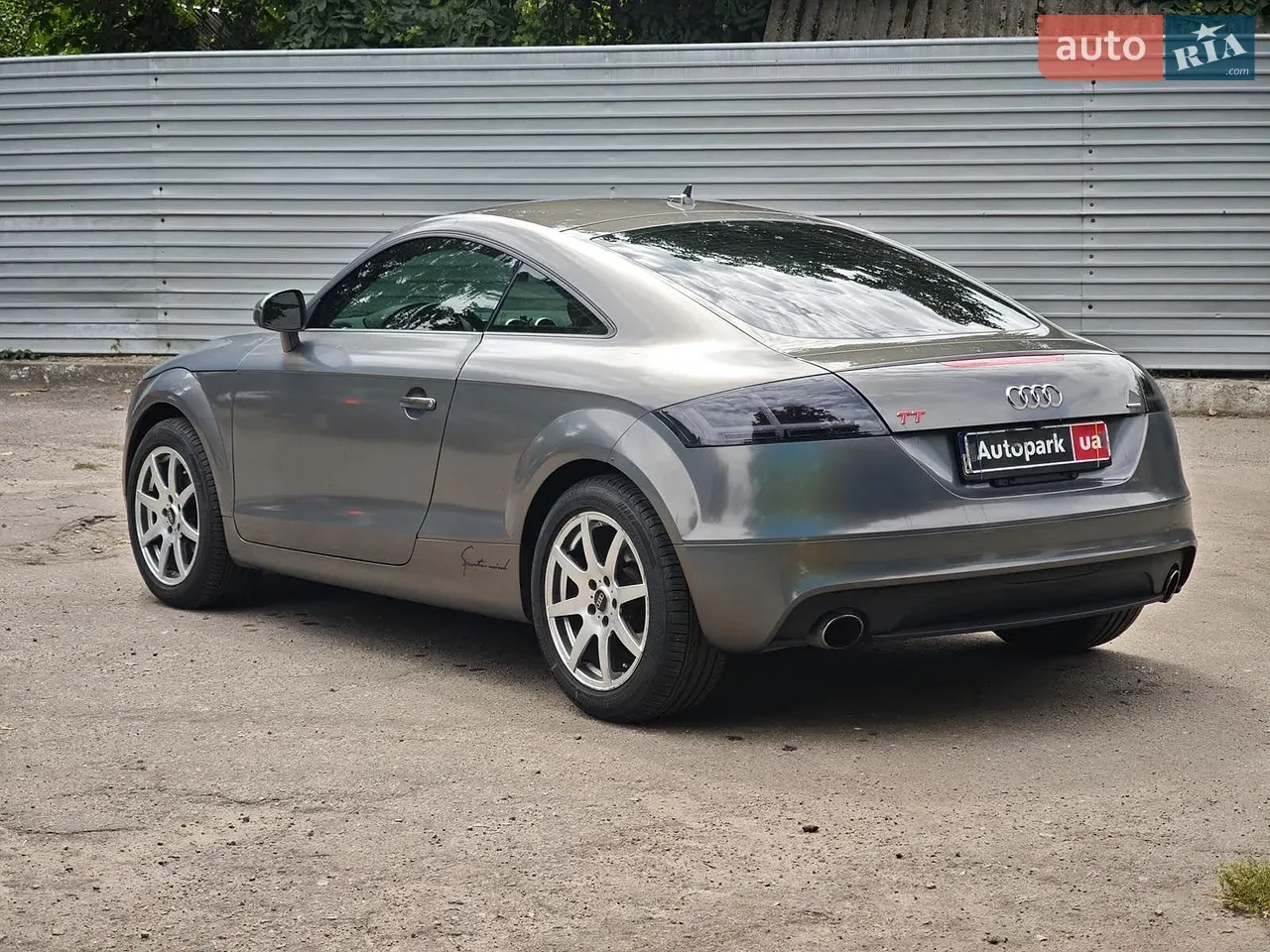Audi Tt 2010 photo 3