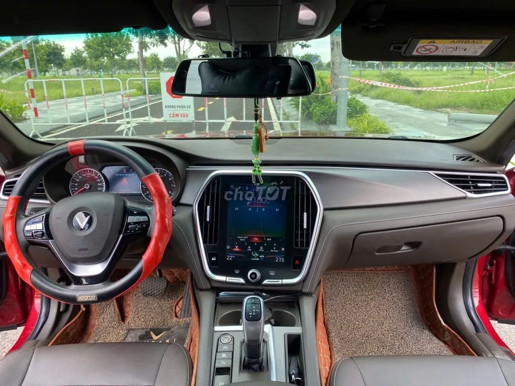 Vinfast Lux A2.0 2019 photo 4