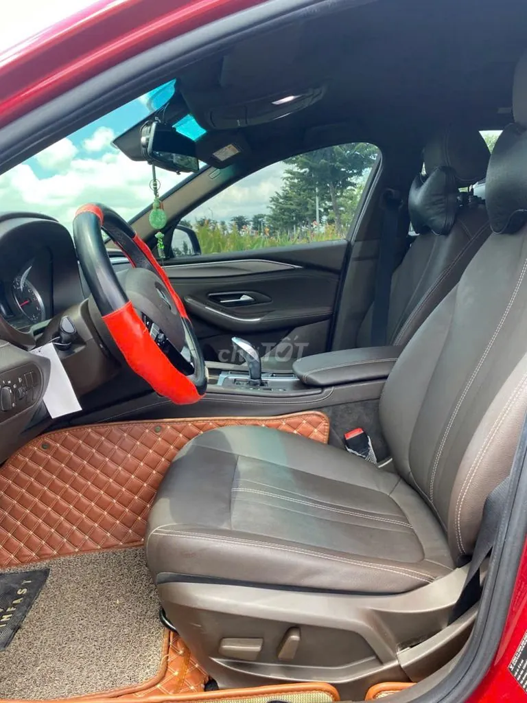 Vinfast Lux A2.0 2019 photo 5