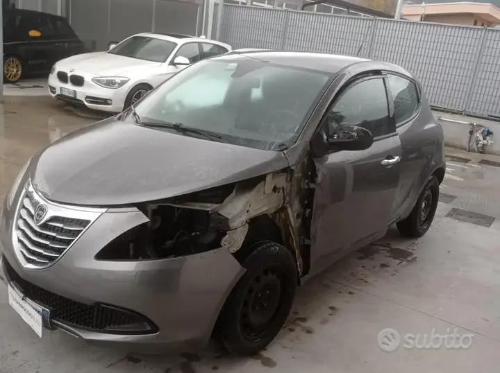 Lancia Ypsilon 2011 photo 5