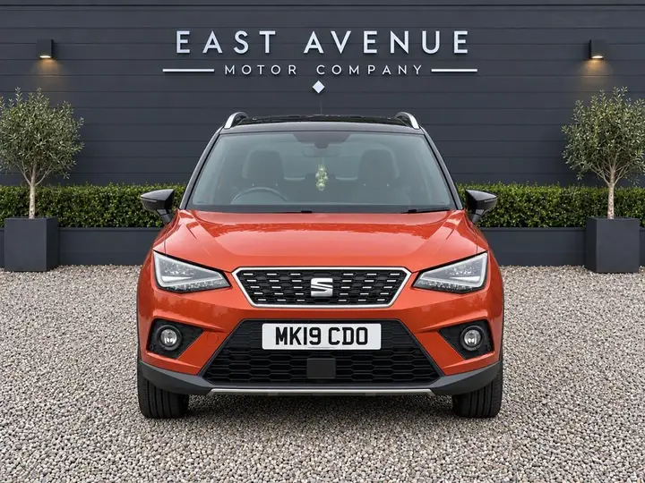 Seat Arona 2019 photo 2