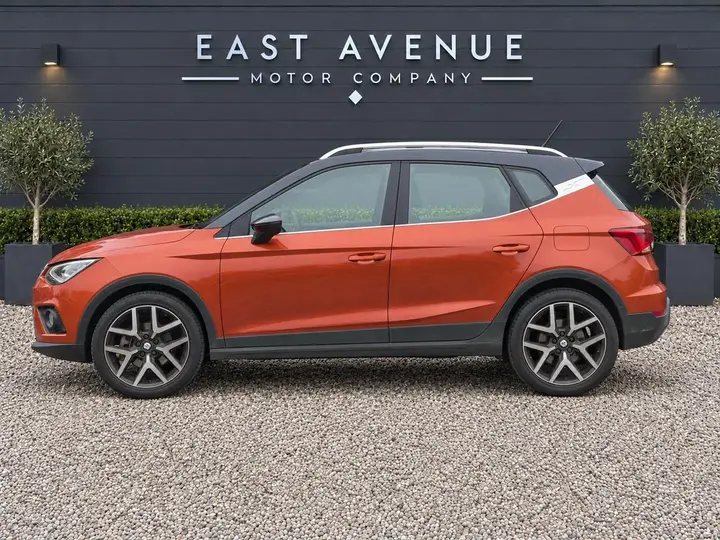 Seat Arona 2019 photo 4