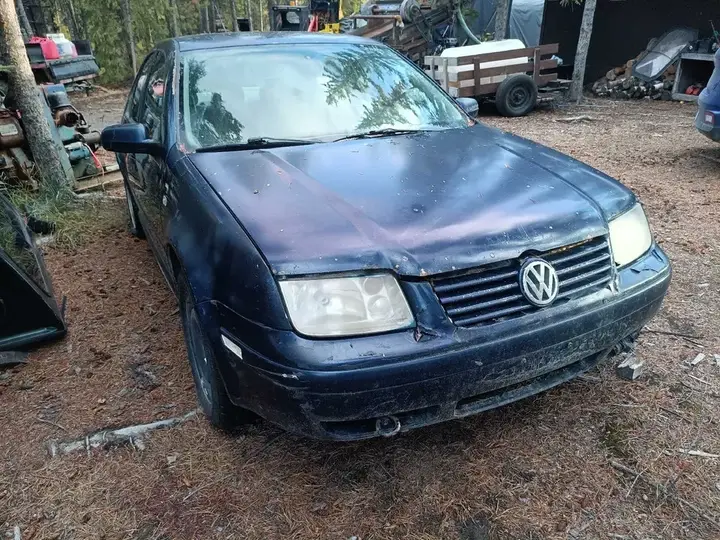 Volkswagen Jetta 2001 photo 2