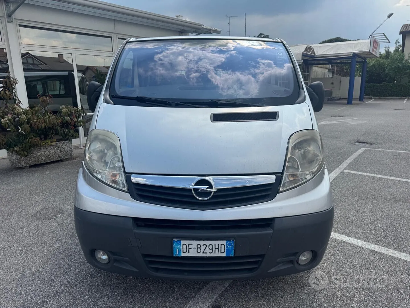Opel Vivaro 2007 photo 2
