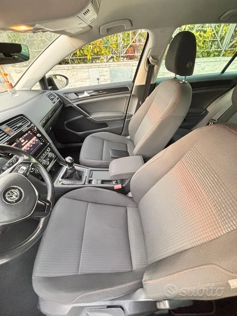 Volkswagen Golf 2017 photo 5