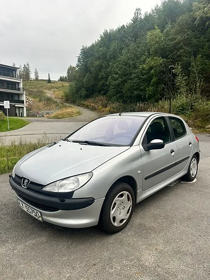 Peugeot 206 2003 photo 3