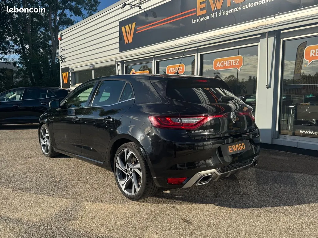 Renault Megane 2018 photo 4