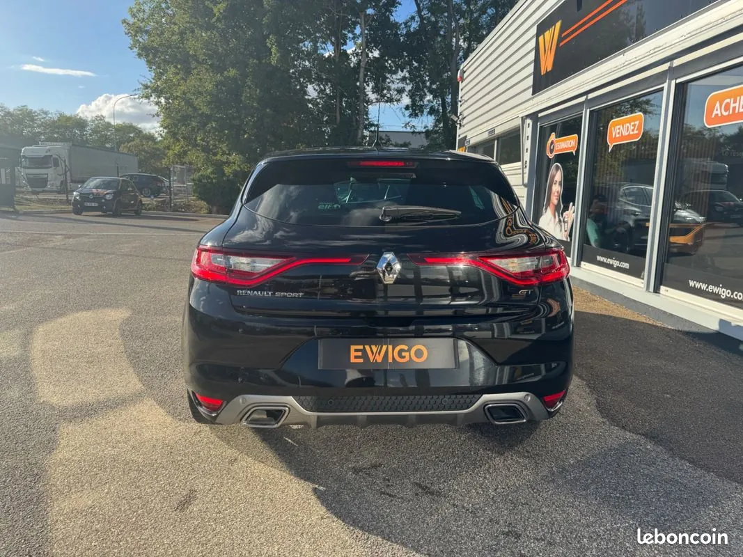 Renault Megane 2018 photo 5