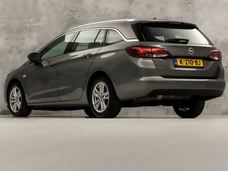 Opel Astra 2019 photo 3