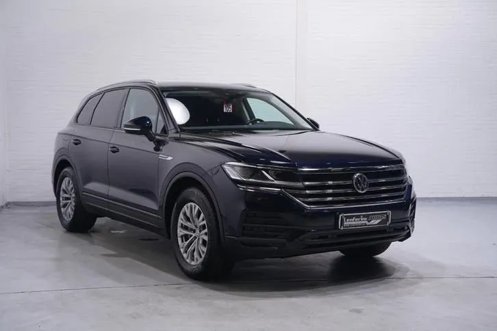 Volkswagen Touareg 2018 photo 2
