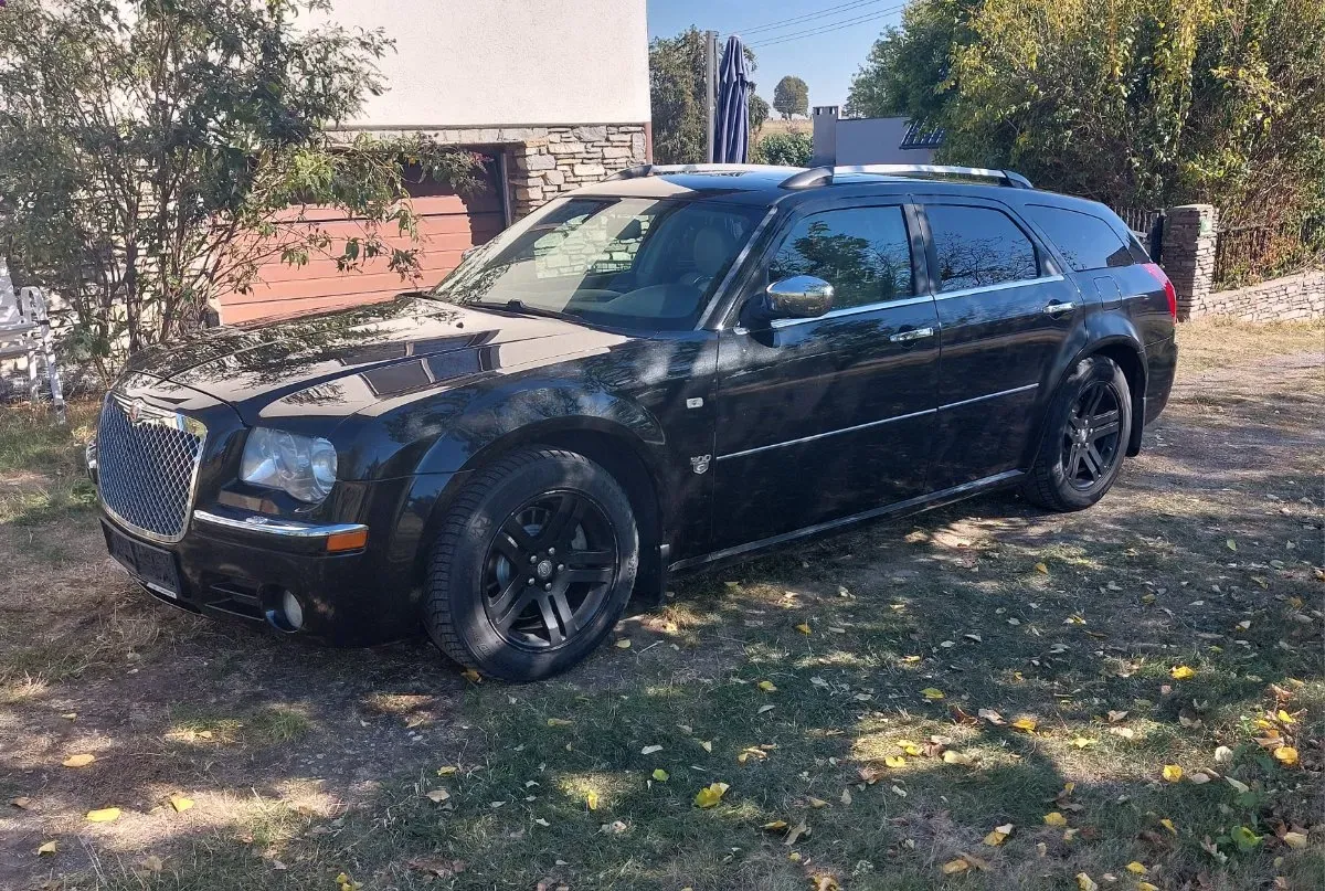 Chrysler 300 C 2007 photo 2