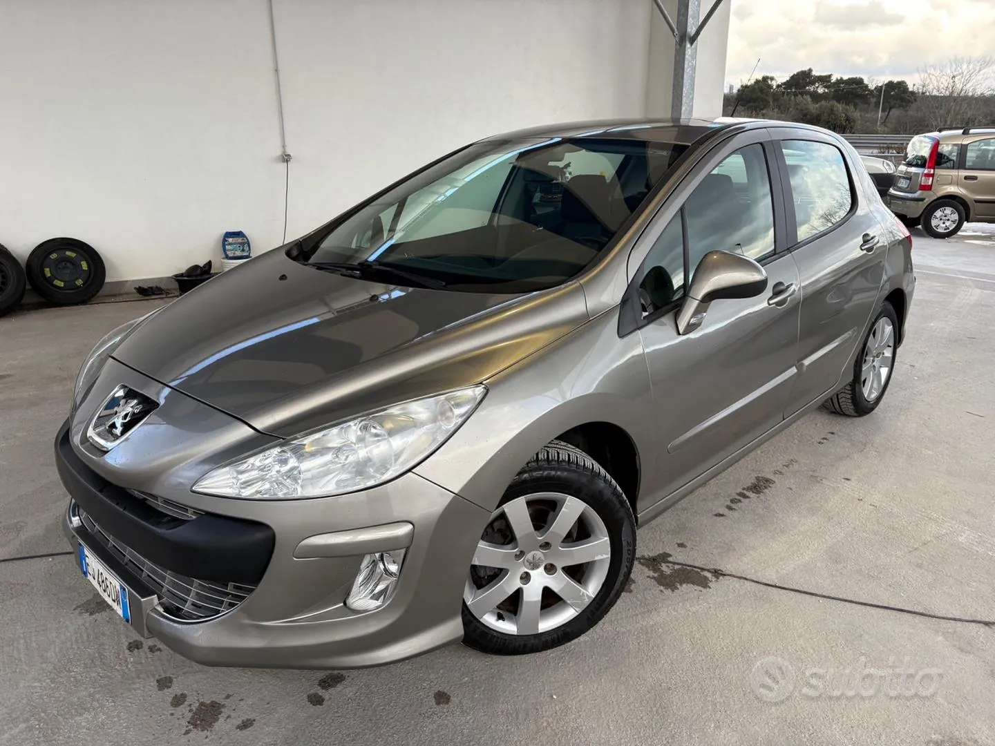 Peugeot 308 2011 photo 5