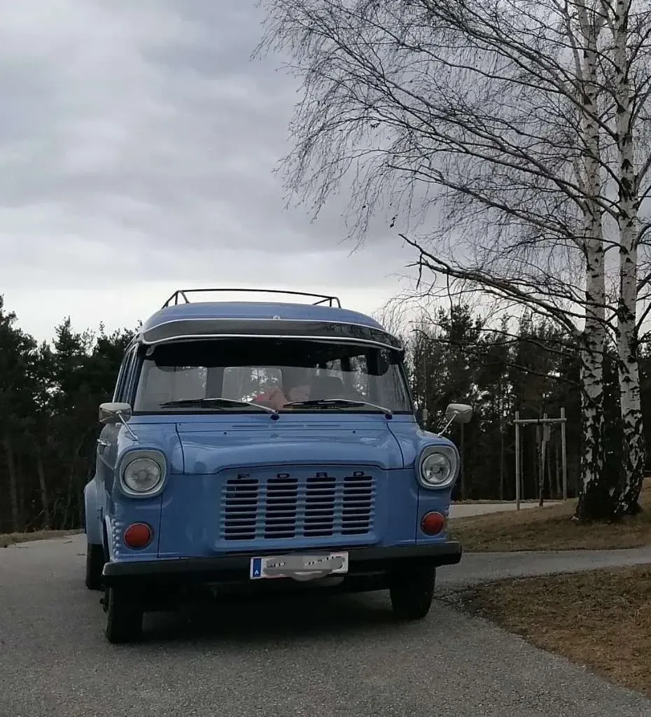 Ford Transit 1974 photo 2