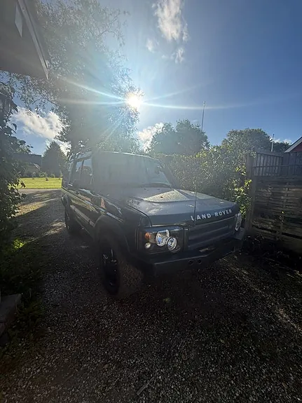 Land Rover Discovery 2001 photo 2