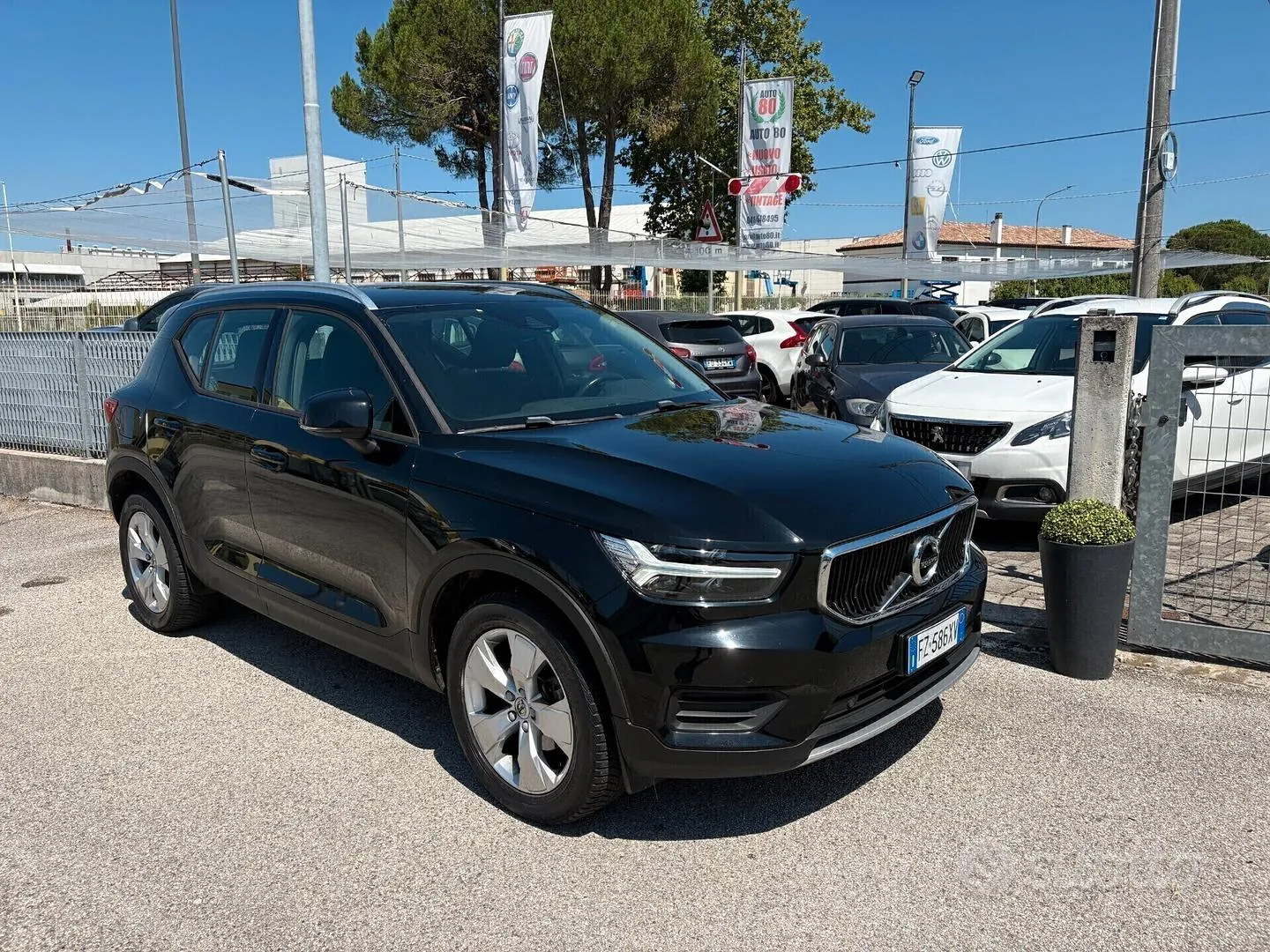 Volvo Xc40 2019 photo 2