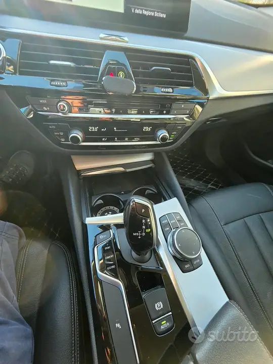 BMW 5 Series 2019 photo 4