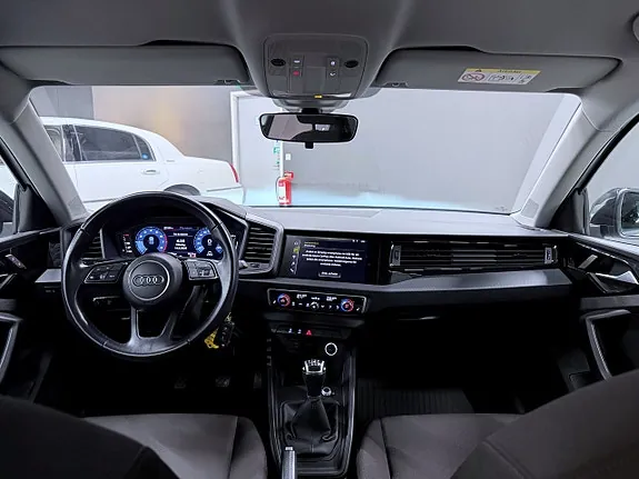 Audi A1 2020 photo 2