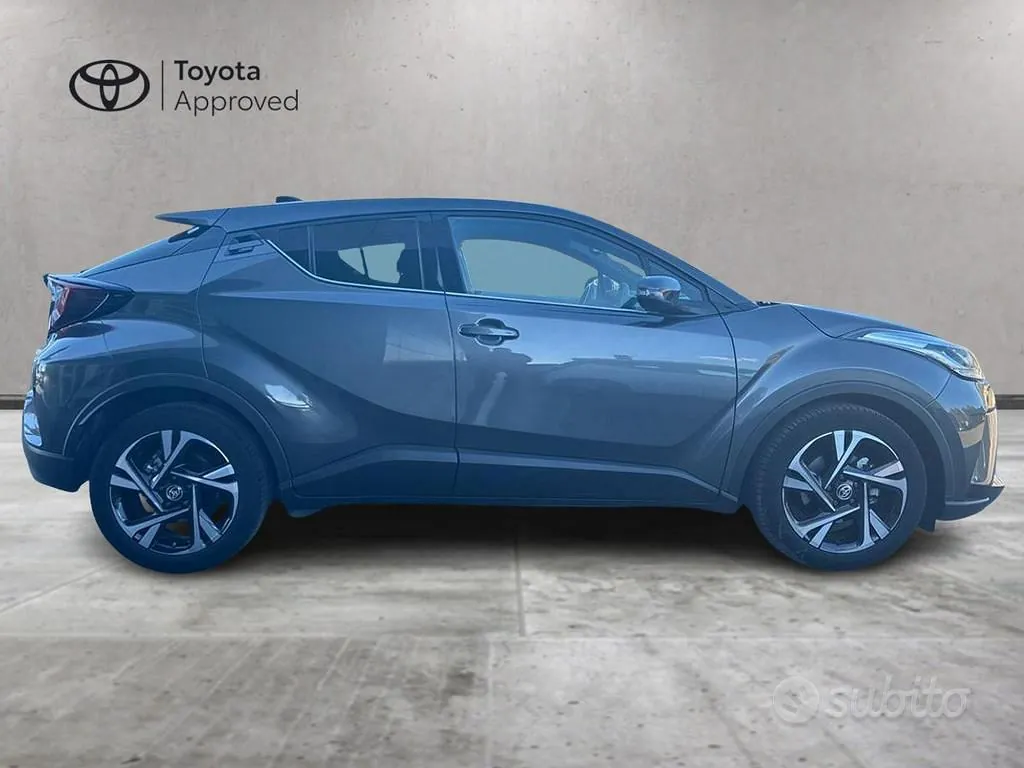 Toyota C-Hr 2022 photo 4