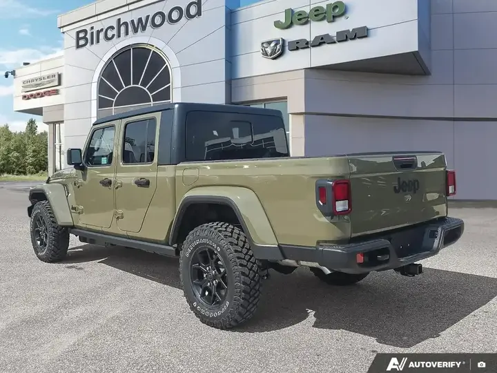Jeep Gladiator 2026 photo 5