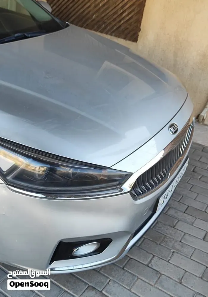 Kia Cadenza 2017 photo 2