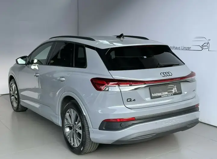 Audi E-Tron 2023 photo 2
