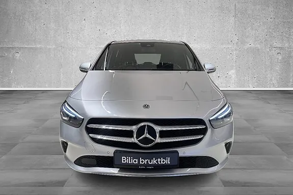 Mercedes-Benz B180 2020 photo 3