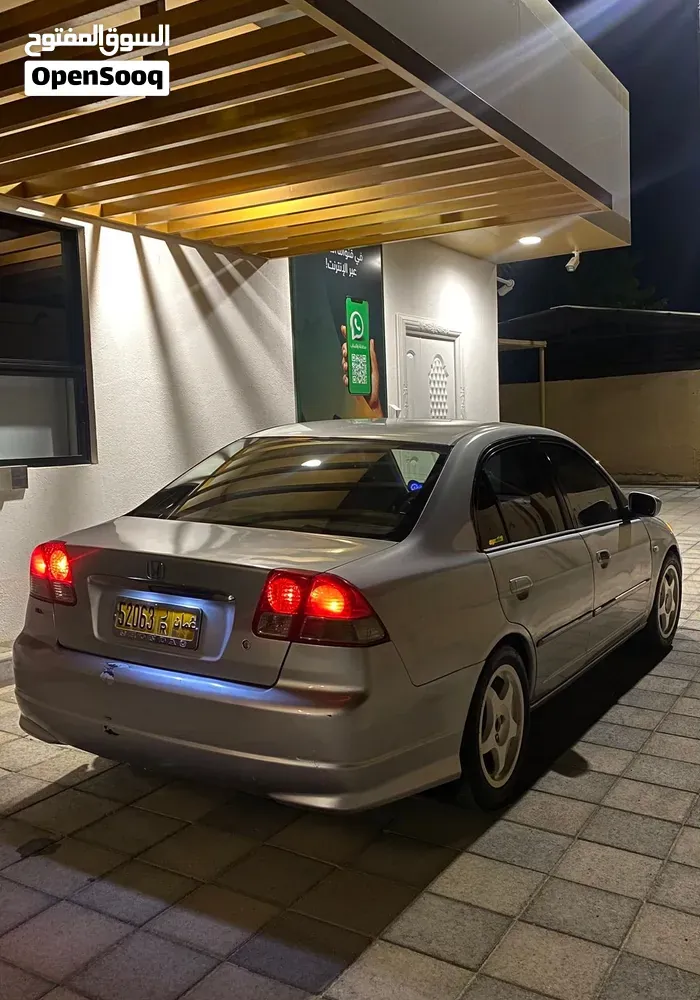 Honda Civic 2005 photo 3
