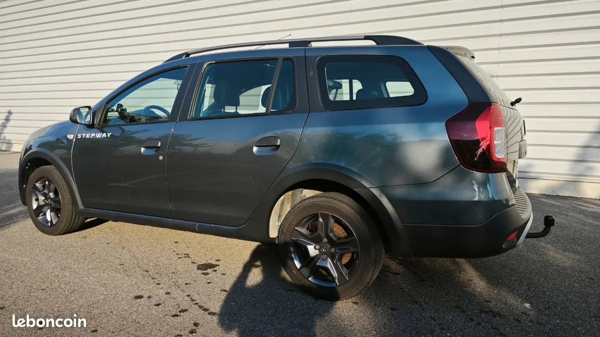 Dacia Logan 2017 photo 2
