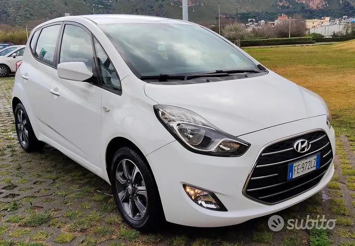 Hyundai Ix20 2016 photo 4