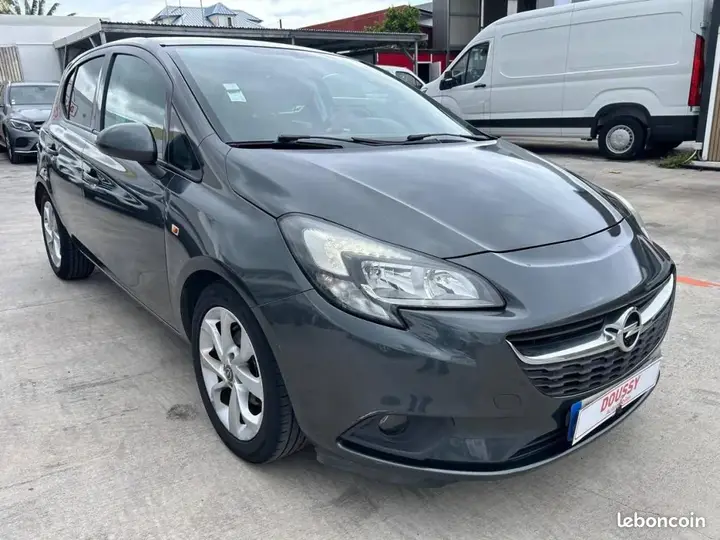 Opel Corsa 2018 photo 2