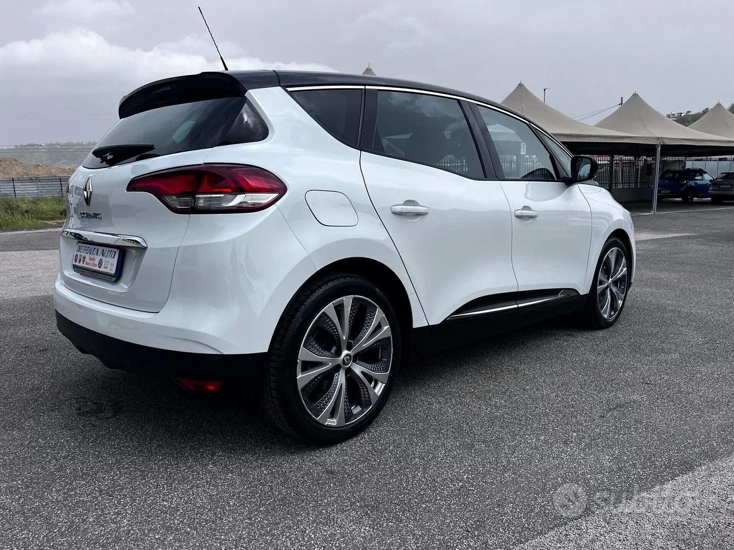 Renault Scenic 2017 photo 4