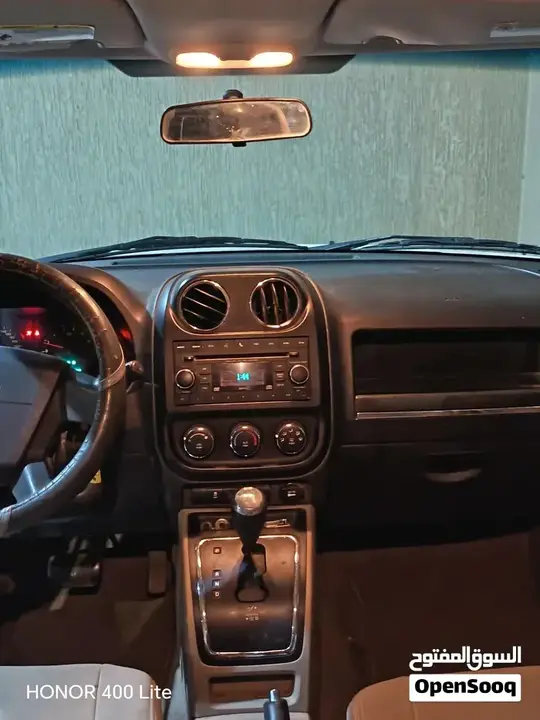 Jeep Patriot 2010 photo 2