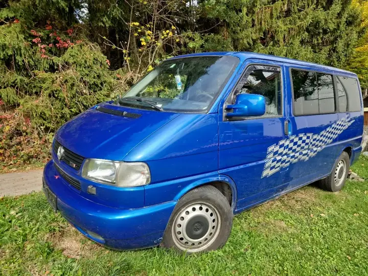 Volkswagen Caravelle 1999 photo 2