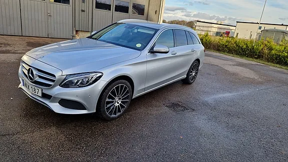 Mercedes-Benz C220 2015 photo 3