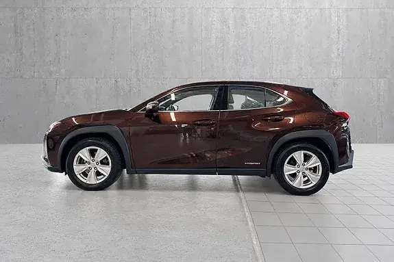 Lexus Ux250H 2019 photo 2