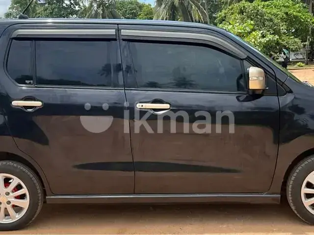 Suzuki Wagon R Stingray 2016 photo 4