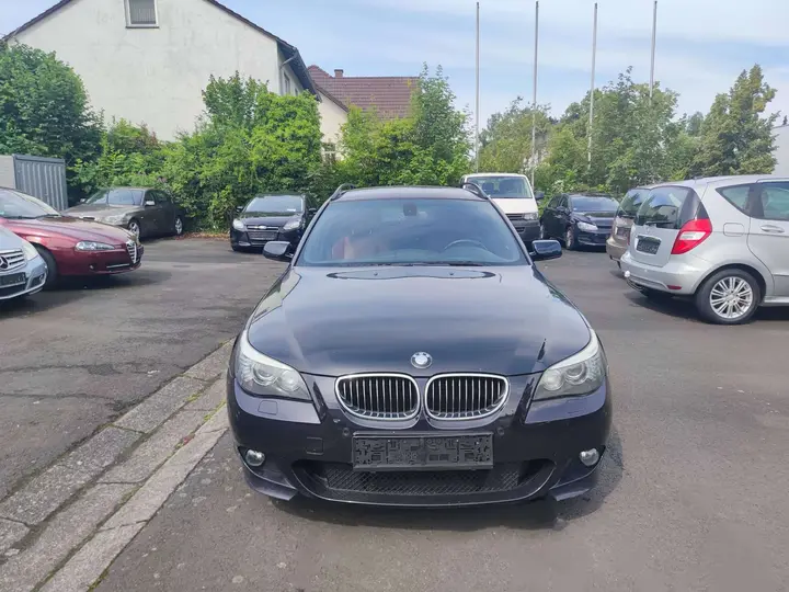 BMW 530I