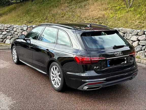 Audi A4 2020 photo 2