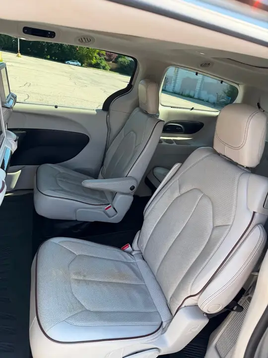 Chrysler Pacifica 2017 photo 5