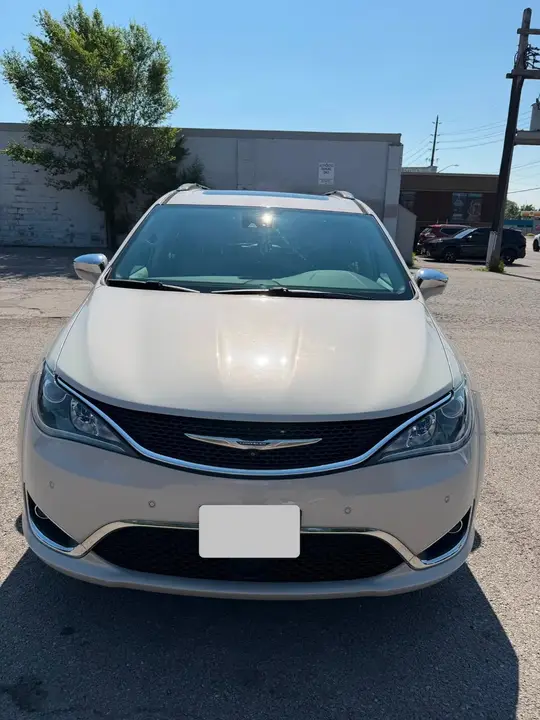 Chrysler Pacifica