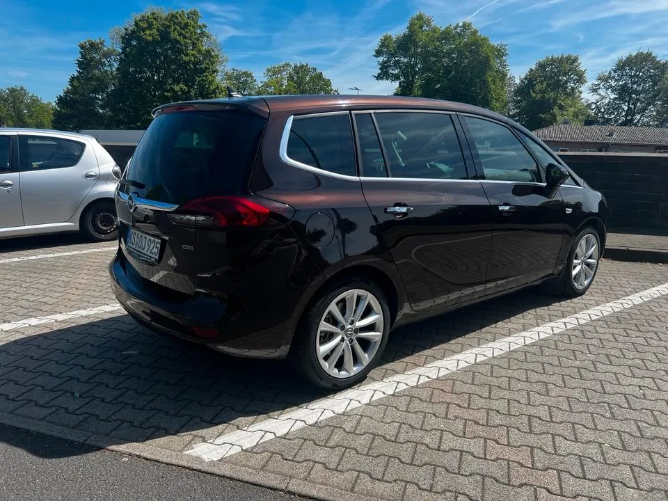 Opel Zafira C
