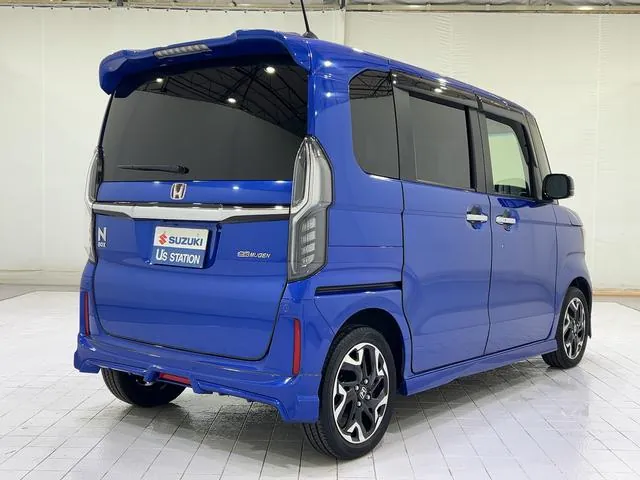 Honda N-Box Custom 2020 photo 5