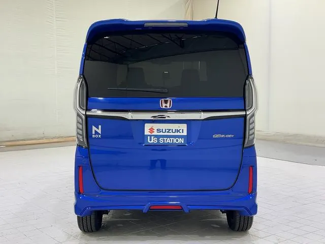 Honda N-Box Custom 2020 photo 4
